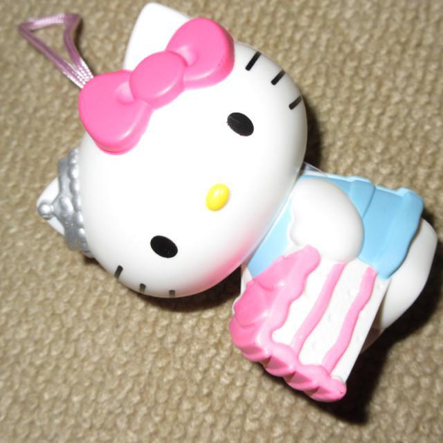 驚きの安さ 100◇キティちゃん◇セットアップ◇未使用 太けれ クリアファイル