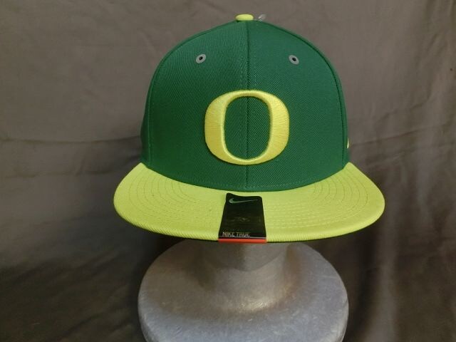 ナイキ製 Usカレッジシリーズ オレゴン大学ダックス O ロゴcap 男性ファッション 新品 中古のオークション モバオク ナイキ製 Usカレッジシリーズ オレゴン大学ダックス O ロゴcap 男性ファッション 新品 中古のオークション モバオク