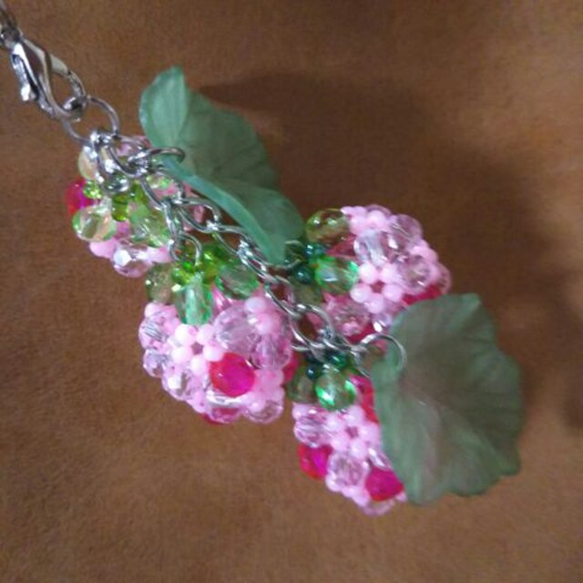 手作り 苺ストラップ キラキラ硝子ビーズ使用 ペット 手芸 園芸 新品 中古のオークション モバオク 手作り 苺ストラップ キラキラ硝子ビーズ使用 ペット 手芸 園芸 新品 中古のオークション モバオク