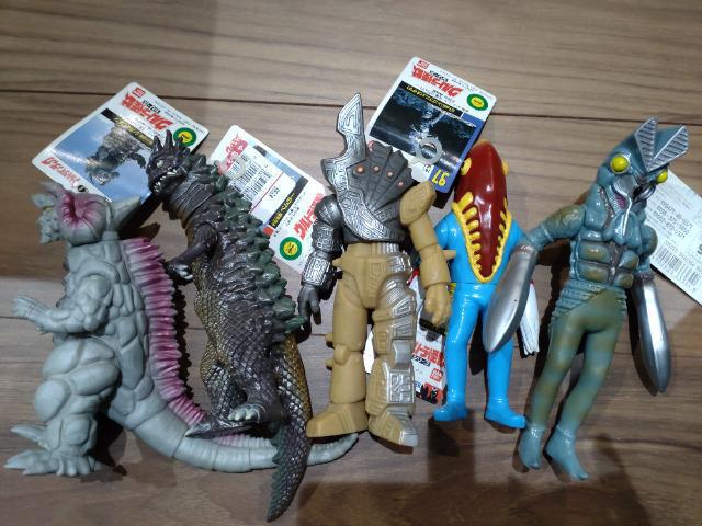 ウルトラマン　怪獣フィギュアまとめ売り39体 宇宙怪獣 ウルトラ 39％割引ホワイト系[再入荷!] ウルトラ怪獣DX