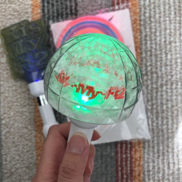 Kis My Ft2ペンライト3本セットjourney Snow Domeキスマイ タレントグッズ 新品 中古のオークション モバオク Kis My Ft2ペンライト3本セットjourney Snow Domeキスマイ タレントグッズ 新品 中古のオークション モバオク