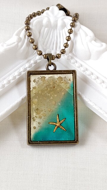 星の砂とヒトデの海のキーホルダー レジン ハンドメイド 新品 中古のオークション モバオク 星の砂とヒトデの海のキーホルダー レジン ハンドメイド 新品 中古のオークション モバオク