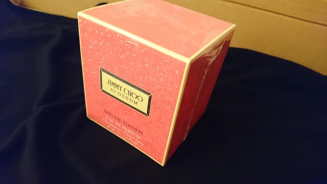JIMMY CHOO BLOSSOM/40ml/新品未開封 | 香水/コスメ/ネイル | 新品・中古のオークション モバオク JIMMY CHOO BLOSSOM/40ml/新品未開封 | 香水/コスメ/ネイル | 新品・中古のオークション モバオク