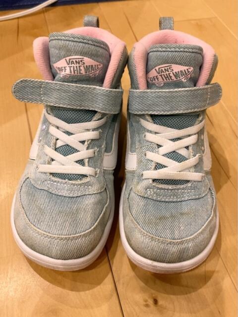 Vans薄めデニムストーン可愛い合わせやすいスニーカー19センチ キッズ ベビー 新品 中古のオークション モバオク Vans薄めデニムストーン可愛い合わせやすいスニーカー19センチ キッズ ベビー 新品 中古のオークション モバオク