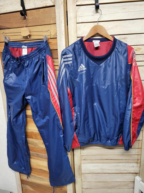 アディダスプロフェッショナル　ウィンドブレーカー 上下　Oサイズ adidas プロフェッショナル ウインドブレーカー（上下）
