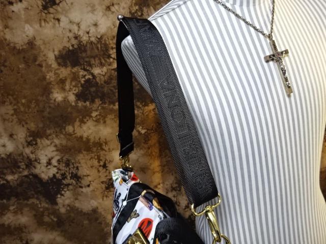 新品!!(定価28380)MARK&LONA マークアンドロナ・DOOーPOP柄Camoトート