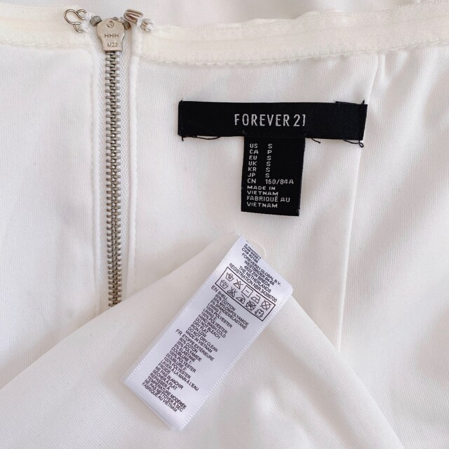 Forever21フォーエバー白ペプラムタイトワンピースドレスフレア フォーエバー21 Forever21 新品 中古のオークション モバオク