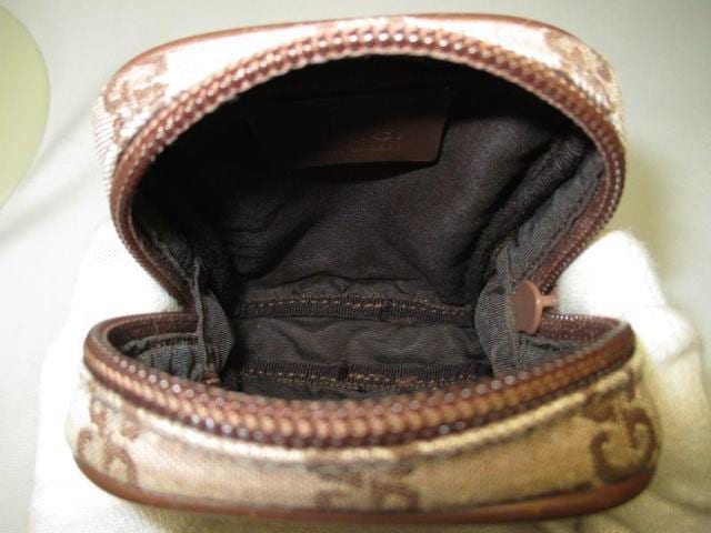 未使用品 グッチ ポーチ シガレットケース GG コスメポーチ 小物入れ 黒 GUCCI - グッチ ポーチ シガレットケース GG柄 コスメポーチ