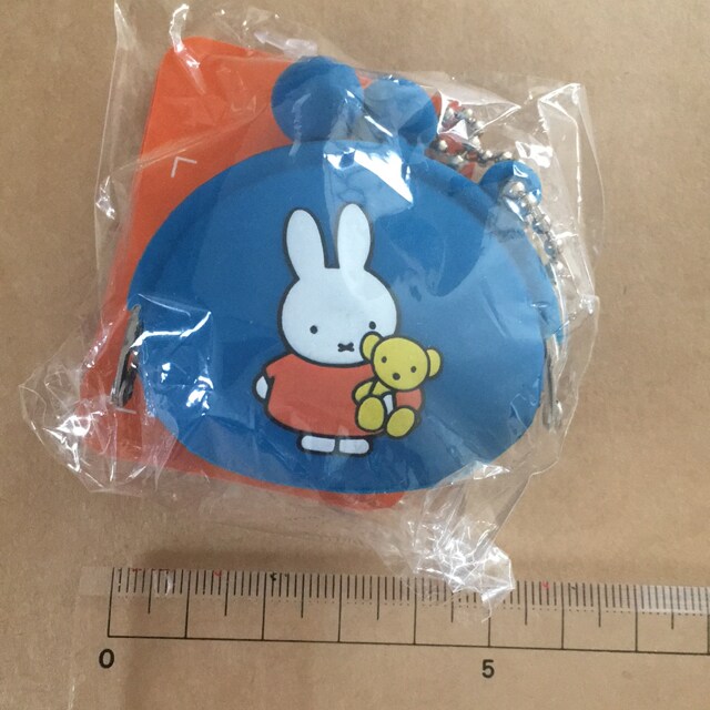 新品未開封 ミッフィー ミニシリコンがまぐち 青 新品 中古のオークション モバオク 新品未開封 ミッフィー ミニシリコンがまぐち 青 新品 中古のオークション モバオク