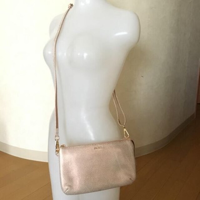 Agatha アガタ マルチウォレットショルダーバッグ 皮革 ポーチ アガタジャポン Agatha 新品 中古のオークション モバオク Agatha アガタ マルチウォレットショルダーバッグ 皮革 ポーチ アガタジャポン Agatha 新品 中古のオークション モバオク