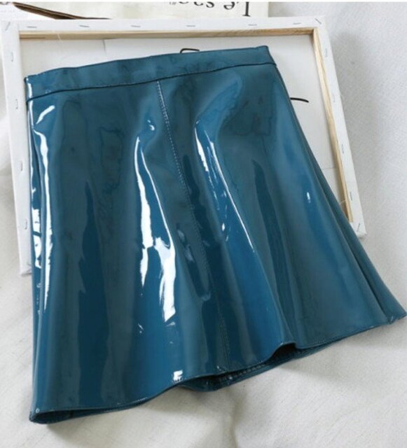 エナメルスカート 女性ファッション 新品 中古のオークション モバオク No
