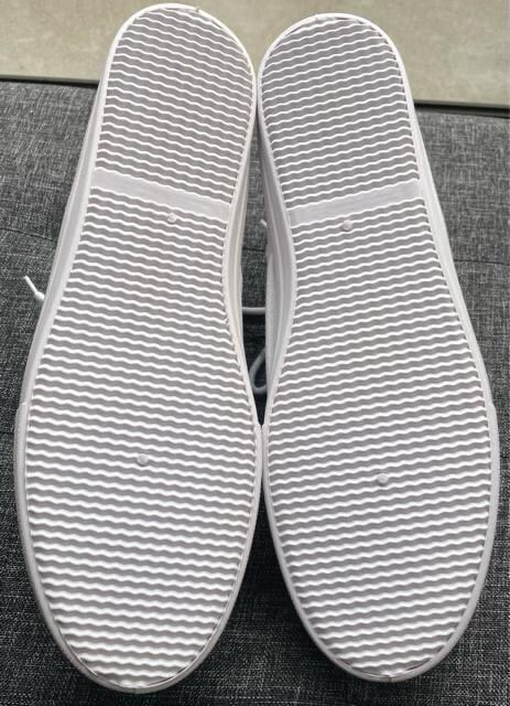 新品未使用 H M エイチアンドエム メンズ スニーカー デッキシューズ ホワイト 44インチ 28cmから29cm ファスト系 エイチアンドエム H M 新品 中古のオークション モバオク
