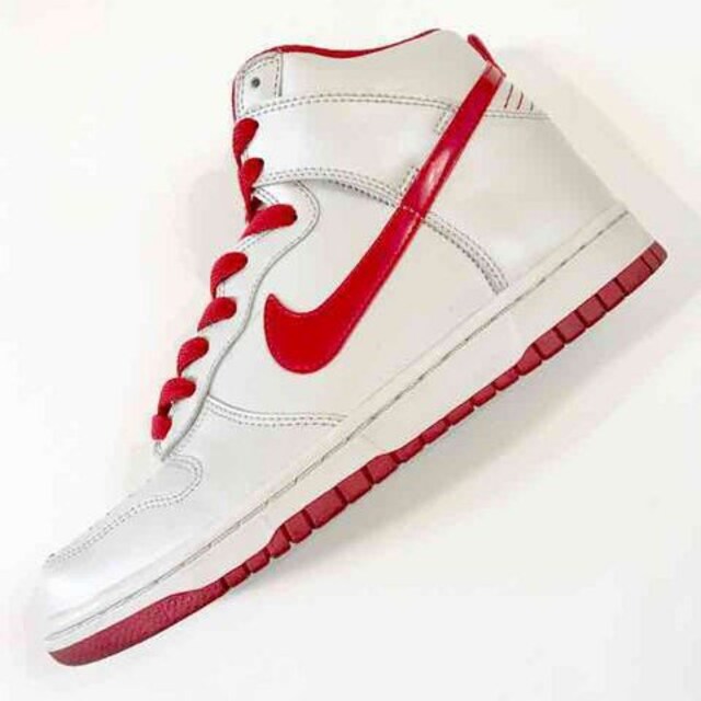 美品25nike Dunk Hi ナイキ ダンク ハイ 白赤 416 新品 中古のオークション モバオク 美品25nike Dunk Hi ナイキ ダンク ハイ 白赤 416 新品 中古のオークション モバオク