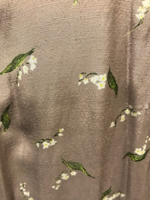 古着ワンピース M すずらん柄 後ろリボンゆわき アンティーク 女性ファッション 新品 中古のオークション モバオク No 古着ワンピース M すずらん柄 後ろリボンゆわき アンティーク 女性ファッション 新品 中古のオークション モバオク No