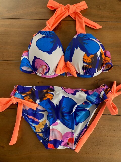 激安 水着3点セット M タンス整理品 ギャル ワンピース 女性ファッション 新品 中古のオークション モバオク No 激安 水着3点セット M タンス整理品 ギャル ワンピース 女性ファッション 新品 中古のオークション モバオク No