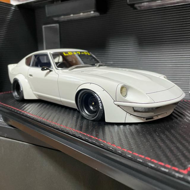 紫③ イグニッションモデル 1／18 LBワークスS30Z SPMK-Ⅲ深リム