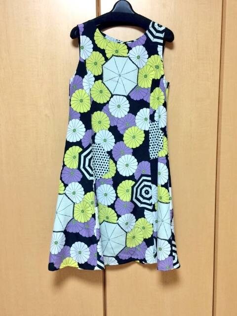 ふりふ購入和柄ワンピース 菊 傘模様 ふりふ 和服 新品 中古のオークション モバオク ふりふ購入和柄ワンピース 菊 傘模様 ふりふ 和服 新品 中古のオークション モバオク