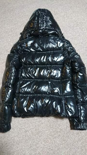 モンクレール 伊勢丹購入 モンクレール Moncler 新品 中古のオークション モバオク