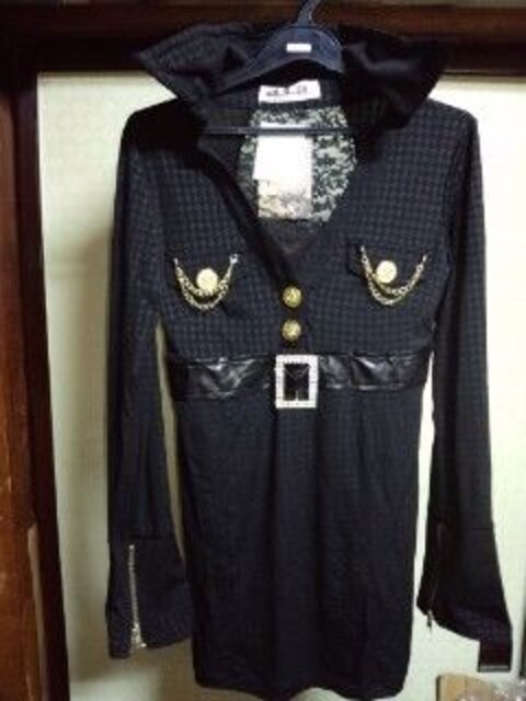 新品 D I A 金装飾黒千鳥柄ワンピース ギャル系 新品 中古のオークション モバオク