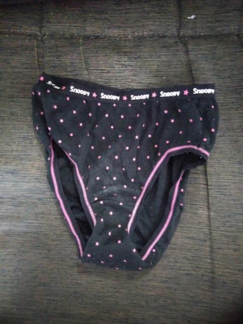 女児用ショーツ サイズ150 黒とピンクの星 スヌーピー キッズ ベビー 新品 中古のオークション モバオク No 女児用ショーツ サイズ150 黒とピンクの星 スヌーピー キッズ ベビー 新品 中古のオークション モバオク No