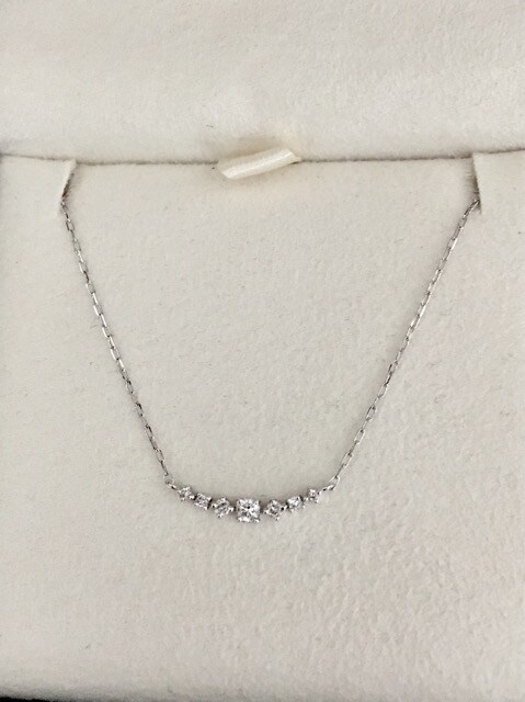 4 ダイヤモンド ライン ネックレス K18wg 1 1g ヨンドシー 4 新品 中古のオークション モバオク No 4 ダイヤモンド ライン ネックレス K18wg 1 1g ヨンドシー 4 新品 中古のオークション モバオク No
