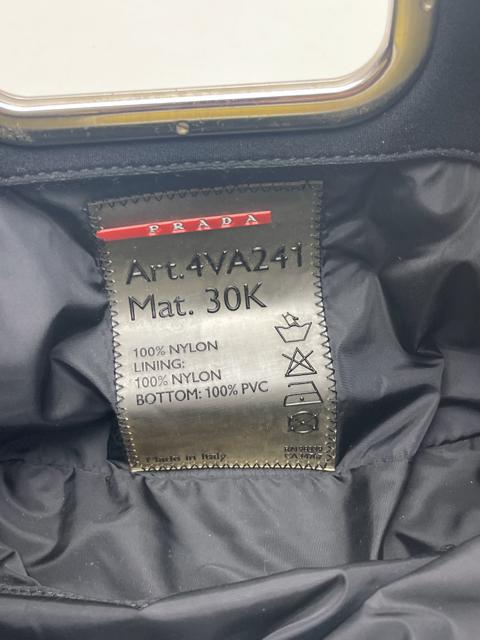 B323 美品 プラダ スポーツ ハンドバッグ クラッチバッグラバー 希少 B323 美品 プラダ スポーツ ハンドバッグ クラッチバッグラバー 希少