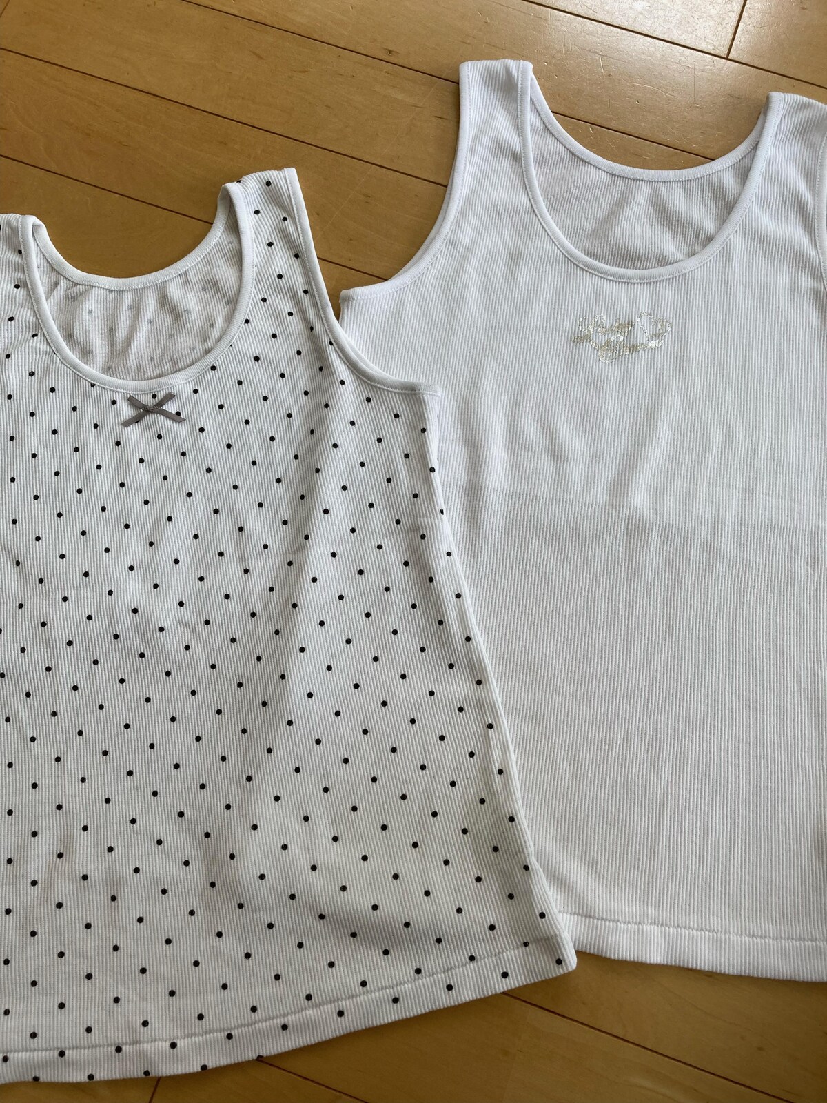 タンクトップ