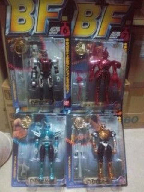 ビーファイターカブトからbfカブト第2弾四種セット オマケ付き ホビー 新品 中古のオークション モバオク ビーファイターカブトからbfカブト第2弾四種セット オマケ付き ホビー 新品 中古のオークション モバオク