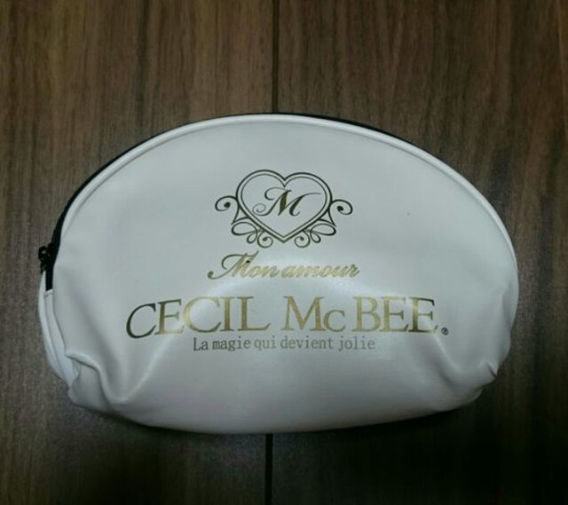 Cecil Mcbee ポーチ 雑誌の付録 セシルマクビー 新品 中古のオークション モバオク Cecil Mcbee ポーチ 雑誌の付録 セシルマクビー 新品 中古のオークション モバオク