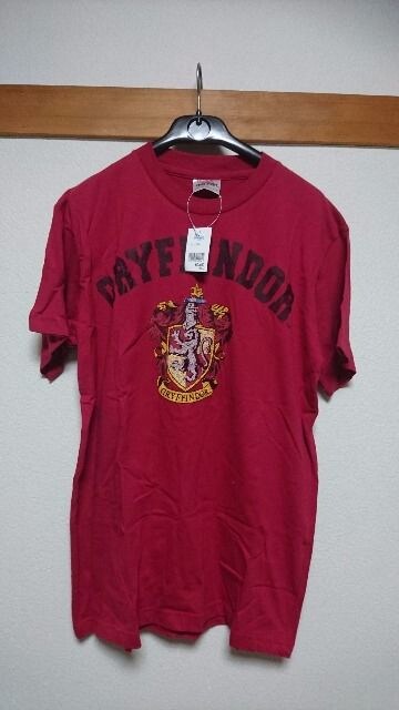 Usj ユニバ ハリー ポッター グリフィンドール Tシャツm 新品 中古のオークション モバオク Usj ユニバ ハリー ポッター グリフィンドール Tシャツm 新品 中古のオークション モバオク