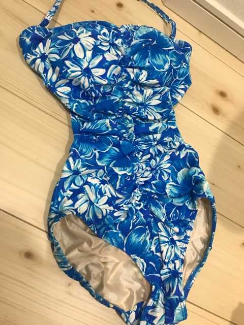 ワンピースの水着中古品 女性ファッション 新品 中古のオークション モバオク No ワンピースの水着中古品 女性ファッション 新品 中古のオークション モバオク No