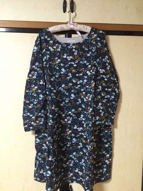 新品フェリシモサニクラ花柄ワンピll 新品 中古のオークション モバオク
