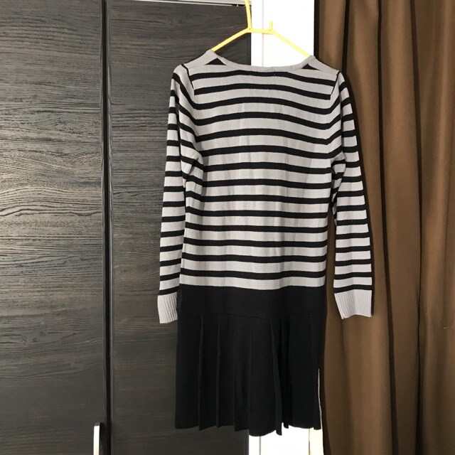 新品未使用クランプリュスのニットのワンピース着丈90身幅42 クランプリュス Klein Plus 新品 中古のオークション モバオク No 新品未使用クランプリュスのニットのワンピース着丈90身幅42 クランプリュス Klein Plus 新品 中古のオークション モバオク No