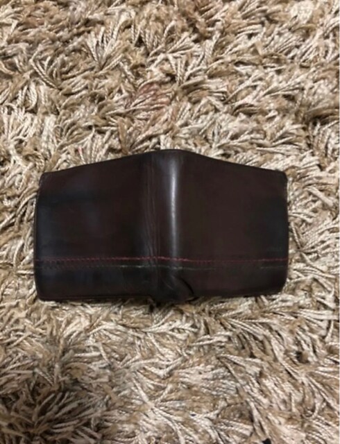 正規gucci ブラウンレザー本革 希少イタリアカラステッチ 財布 新品 中古のオークション モバオク 正規gucci ブラウンレザー本革 希少イタリアカラステッチ 財布 新品 中古のオークション モバオク