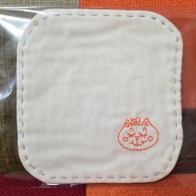 幼稚園ポケットに ガーゼハンカチ ネコちゃん刺繍 キッズ ベビー 新品 中古のオークション モバオク No