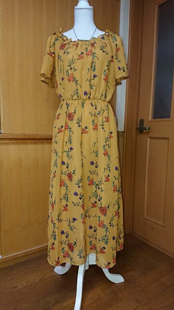オリーブ デ オリーブ 美品 花柄ロングワンピ 紐付き ふんわり 新品 中古のオークション モバオク オリーブ デ オリーブ 美品 花柄ロングワンピ 紐付き ふんわり 新品 中古のオークション モバオク