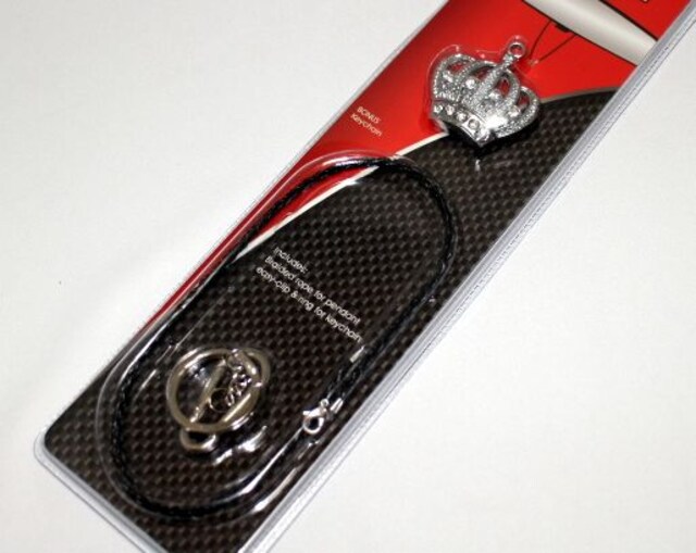 王冠 クラウン ルームミラーにぶらさげるアクセサリー 自動車 バイク 新品 中古のオークション モバオク