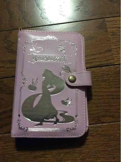 全機種対応 ディズニー 塔の上のラプンツェル スマホカバー 新品 中古のオークション モバオク 全機種対応 ディズニー 塔の上のラプンツェル スマホカバー 新品 中古のオークション モバオク