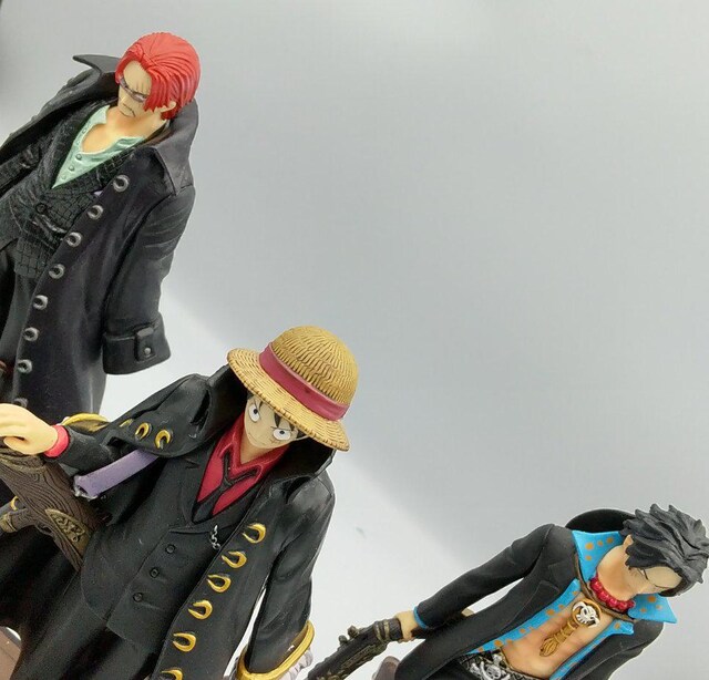 ワンピーススタイリング ルフィ エース シャンクス3体セット 普通郵便送料込 新品 中古のオークション モバオク