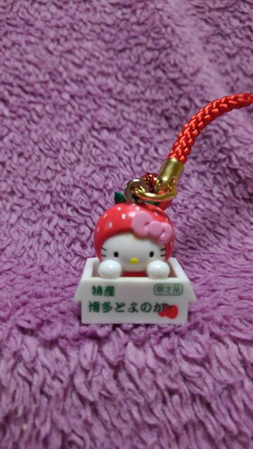 ご当地キティ 博多限定 とよのかいちごキティちゃん 根付け おもちゃ 新品 中古のオークション モバオク No ご当地キティ 博多限定 とよのかいちごキティちゃん 根付け おもちゃ 新品 中古のオークション モバオク No