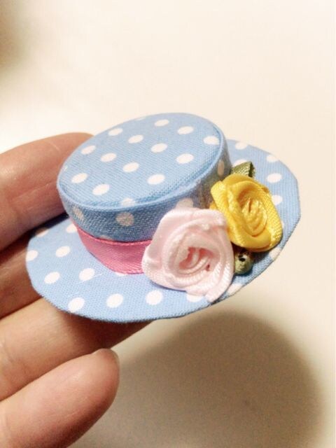 水色に白水玉シンプル薔薇が可愛い後ろが選べるミニハット 女性アクセサリー 時計 新品 中古のオークション モバオク No