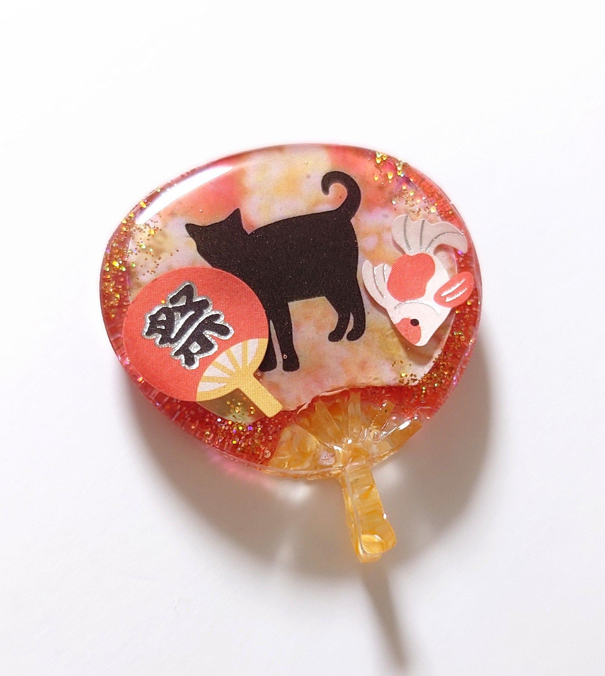 黒猫ちゃん レジンヘアゴム 気遣い