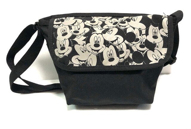 マンハッタンポーテージ Disney 限定メッセンジャーバッグ Xs 4 マンハッタンポーテージ Manhattan Portage 新品 中古のオークション モバオク